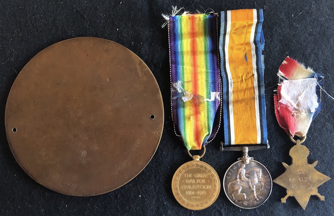 1914-15 trio and plaque - Kings Shropshire Light Infantry, KIA 26th September 1917. - Image 2